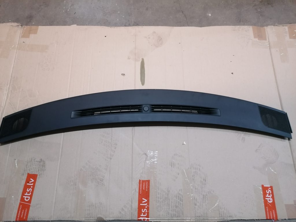 Vējstikla ventilācijas režģis (salonā) priekš DODGE JOURNEY 2008 1 Vējstikla ventilācijas režģis (salonā) priekš DODGE JOURNEY 2008