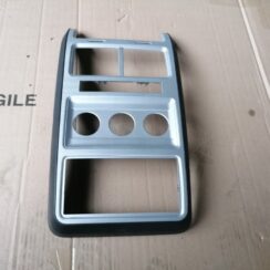 Mērinstrumentu paneļa dekoratīvais rāmis priekš DODGE JOURNEY 2008