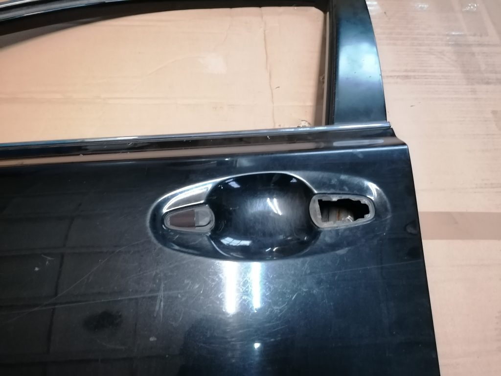 Priekšējās kreisās durvis priekš SUBARU LEGACY 2011 3 Priekšējās kreisās durvis priekš SUBARU LEGACY 2011