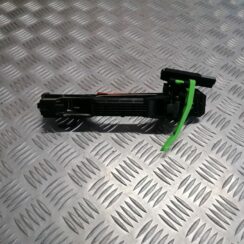 Aizmugurējāis labais durvju rokturis priekš SUBARU LEGACY 2011