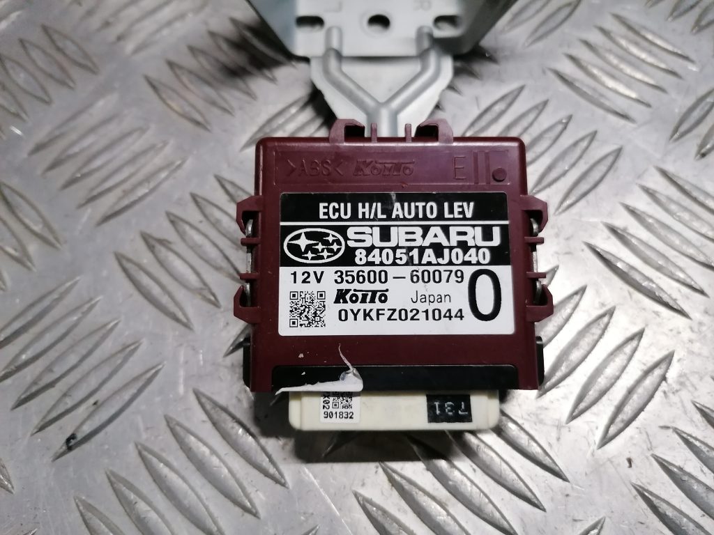 Gaismas vadības bloks priekš SUBARU LEGACY 2011 3 Gaismas vadības bloks priekš SUBARU LEGACY 2011