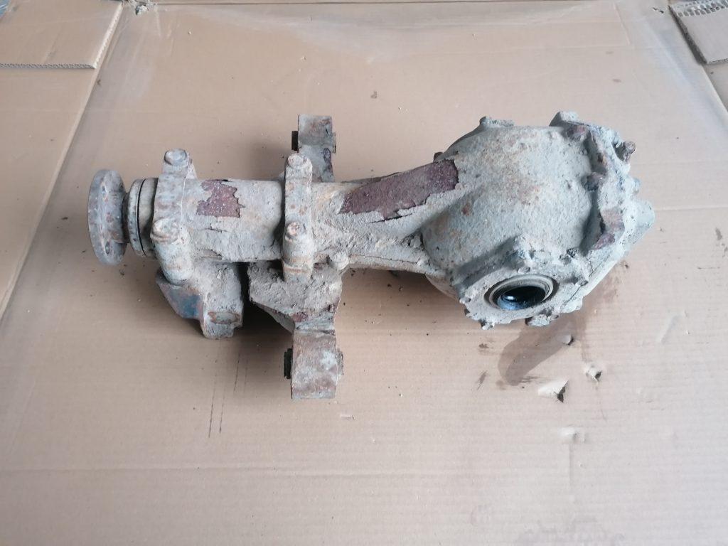 Aizmugurējais reduktors priekš SUBARU LEGACY 2011 1 Aizmugurējais reduktors priekš SUBARU LEGACY 2011