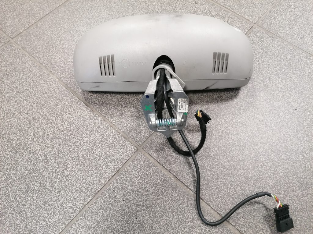 Salona atpakaļskata spogulis priekš MERCEDES BENZ CLS 320 2005 2 Salona atpakaļskata spogulis priekš MERCEDES BENZ CLS 320 2005