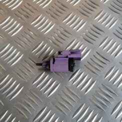 Bremžu signāla slēdzis priekš VAG 19322000