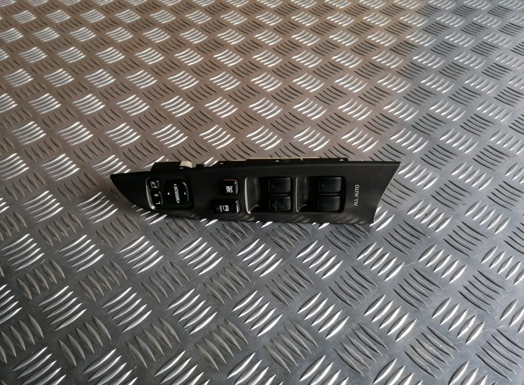 Šofera durvju slēdža pogas priekš LEXUS IS250 2007 1 Šofera durvju slēdža pogas priekš LEXUS IS250 2007