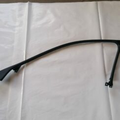 Priekšējo labo durvju moldings priekš LEXUS IS250 2007