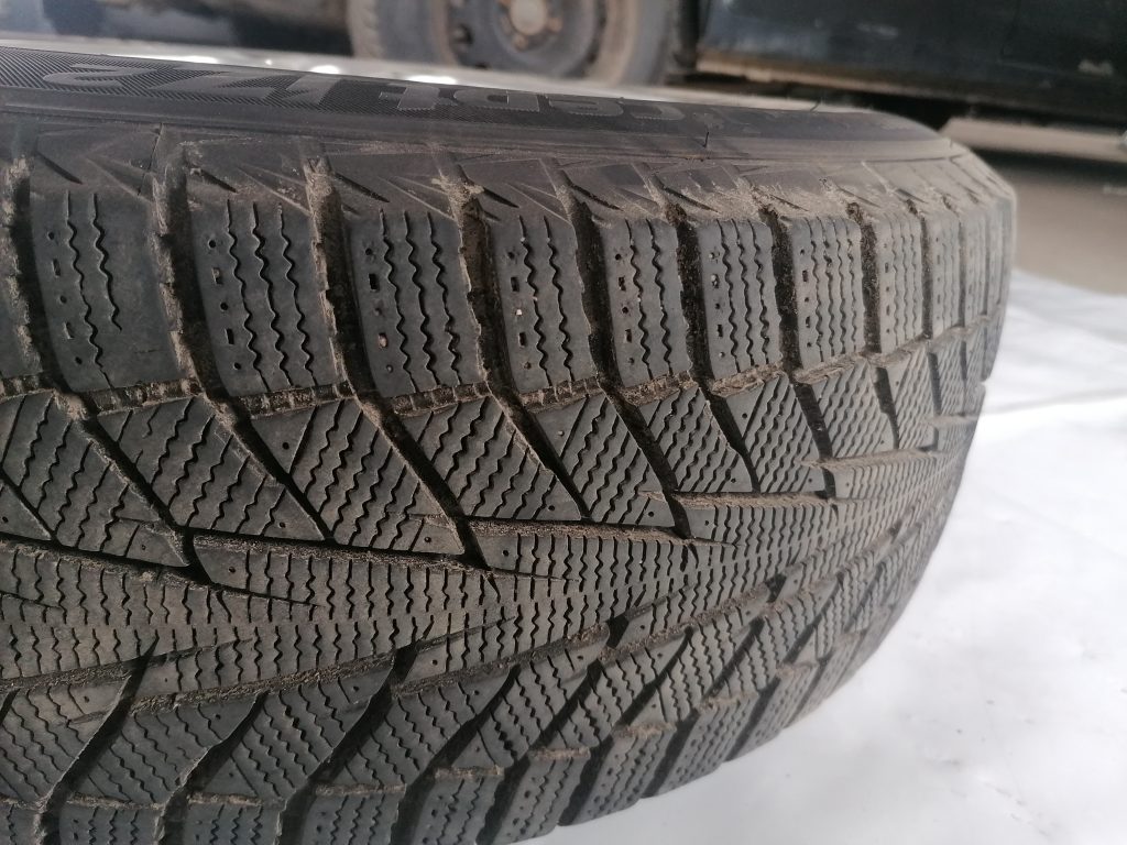 Riteņa disks priekš LEXUS IS250 2007 5 Riteņa disks priekš LEXUS IS250 2007