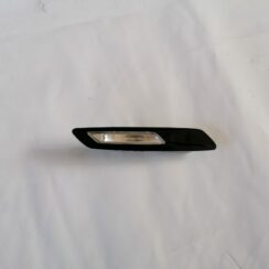 Pagrieziena signala lukturis priekš BMW 520D F11 2011 TOURING