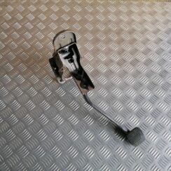 Sajūga pedālis priekš NISSAN PATHFINDER 2006