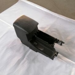 Centrālās konsoles apdares lielākā daļa priekš NISSAN PATHFINDER 2006