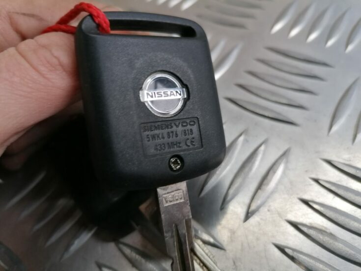 Aizdedzes atslēga priekš NISSAN PATHFINDER 2006