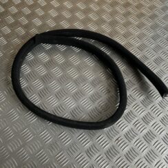 Durvju gumija priekš MERCEDES BENZ CLS 320 2005