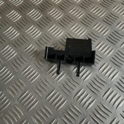 Salona plastmasa priekš MERCEDES BENZ CLS 320 2005