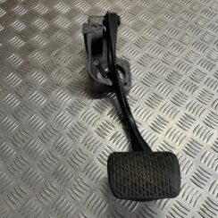 Bremžu pedālis priekš MERCEDES BENZ CLS 320 2005