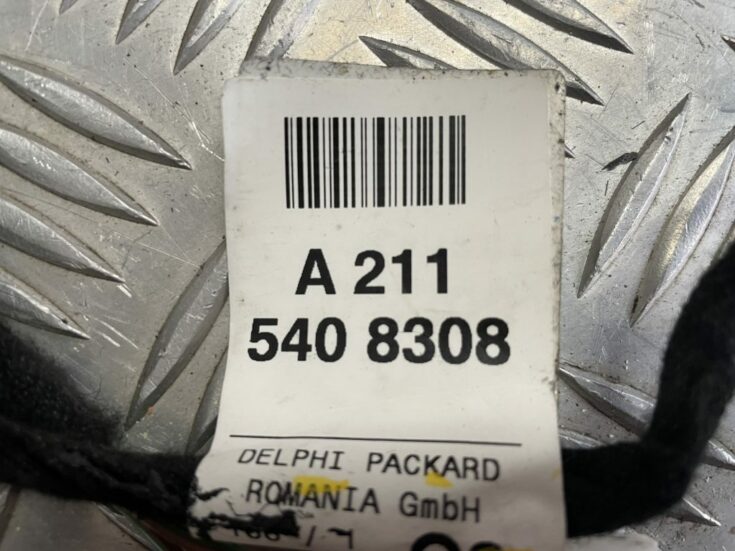 Durvju spoguļa apdares uzlika salonā (ar skaļruni) priekš MERCEDES BENZ CLS 320 2005