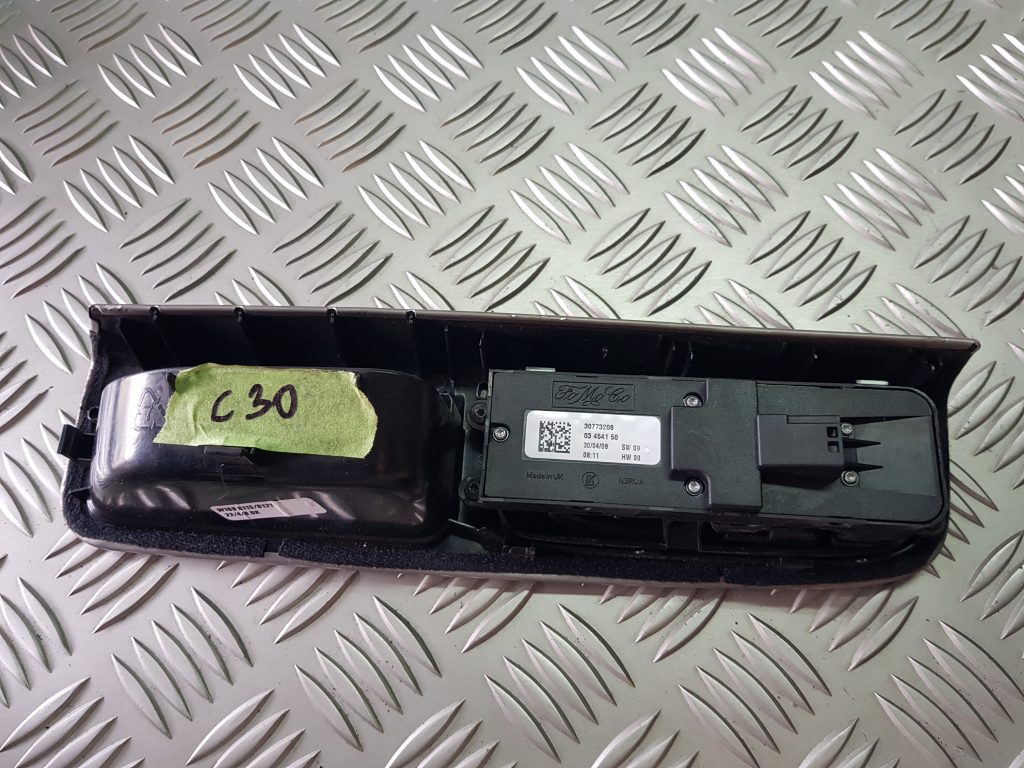 Šofera durvju slēdža pogas priekš VOLVO C30 2008 BLACK 3 Šofera durvju slēdža pogas priekš VOLVO C30 2008 BLACK