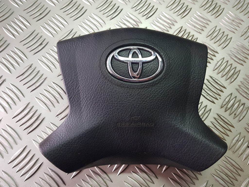 Stūres drošības spilvens priekš TOYOTA AVENSIS 2004 1 Stūres drošības spilvens priekš TOYOTA AVENSIS 2004