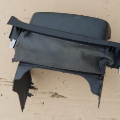 Stūres statnes putekļu aizsargs (salonā) priekš TOYOTA AVENSIS 2004