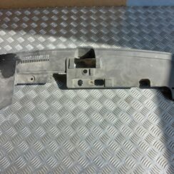 Radiatoru augšēja uzlika priekš MITSUBISHI LANCER 2009