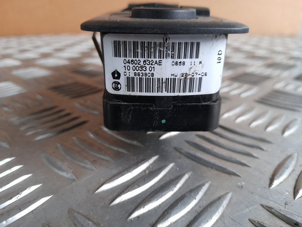 Šofera durvju slēdža pogas priekš DODGE JOURNEY 2008 3 Šofera durvju slēdža pogas priekš DODGE JOURNEY 2008