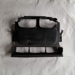 Ieplūdes gaisa deflektors/Difuzors priekš BMW 320D E46 2004 TOURING