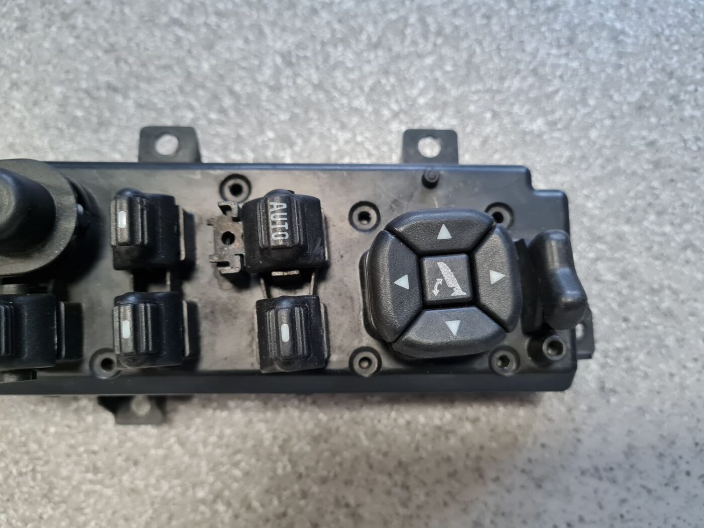 Šofera durvju slēdža pogas priekš JEEP GRAND CHEROKEE 2004 10 Šofera durvju slēdža pogas priekš JEEP GRAND CHEROKEE 2004