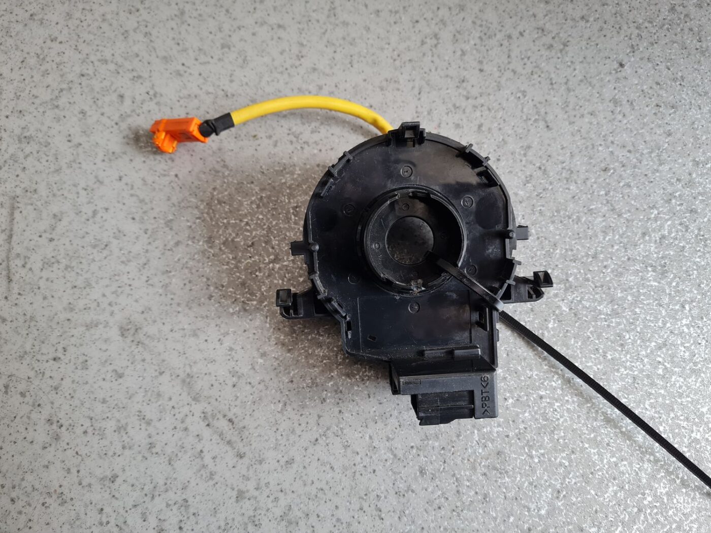 Drošības spilvena slīdgredzens priekš TOYOTA HILUX 2009 4 Drošības spilvena slīdgredzens priekš TOYOTA HILUX 2009