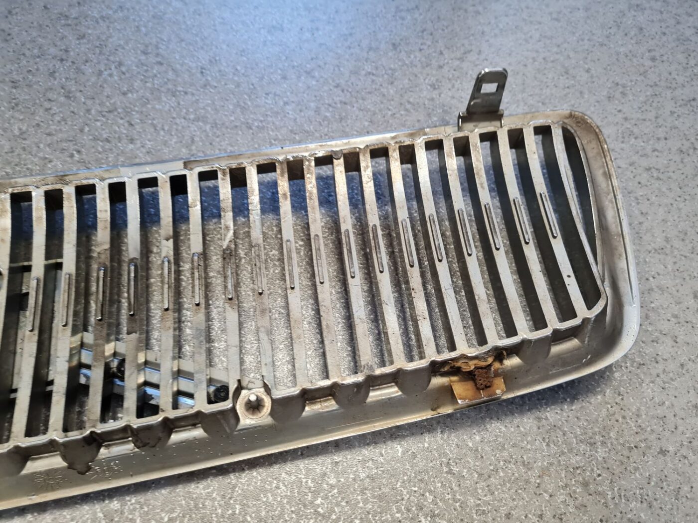 Pārsega reste priekš VOLVO V70 1997 8 Pārsega reste priekš VOLVO V70 1997