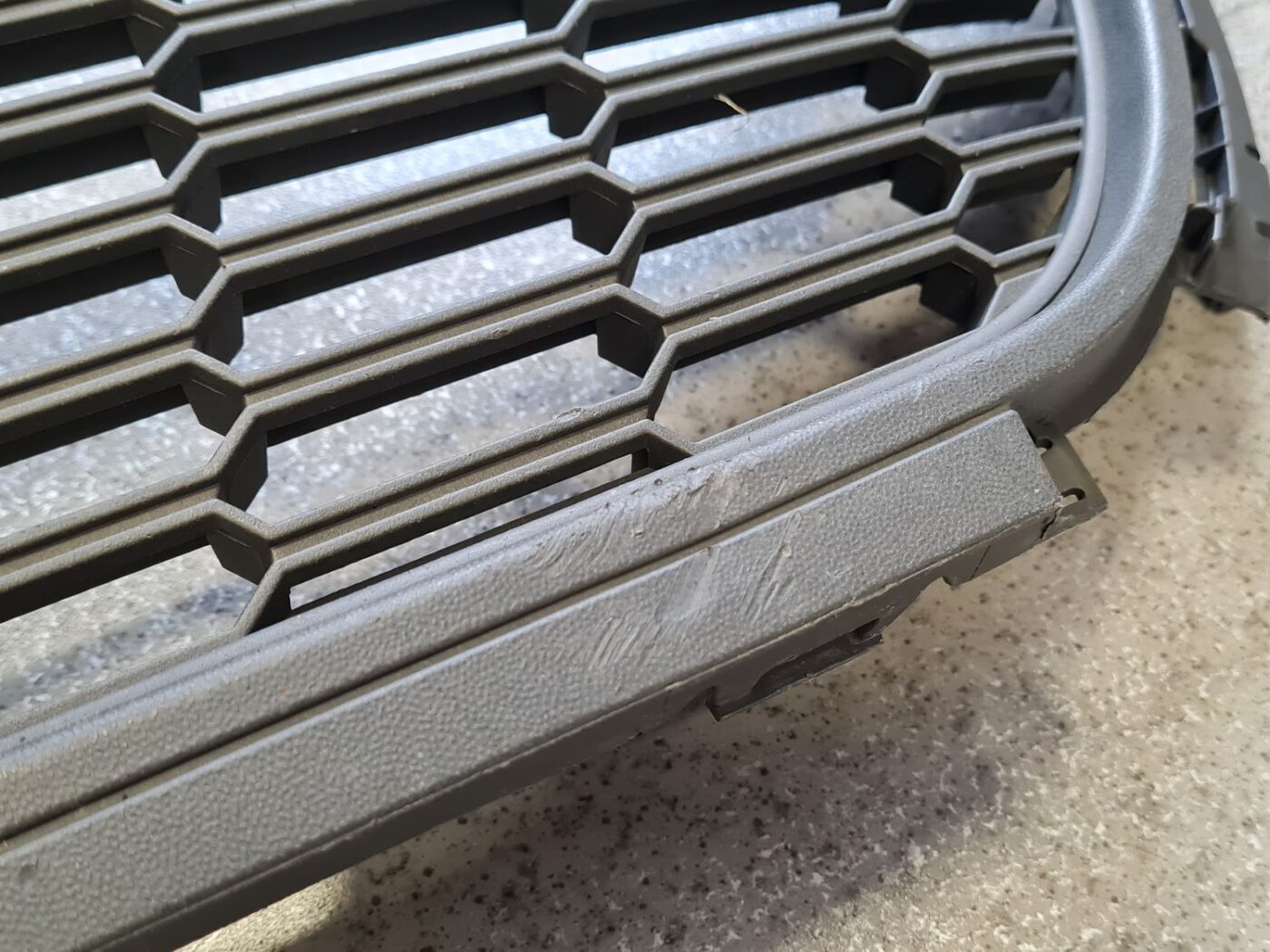 Bufera reste priekš VW POLO 2011 2 Bufera reste priekš VW POLO 2011