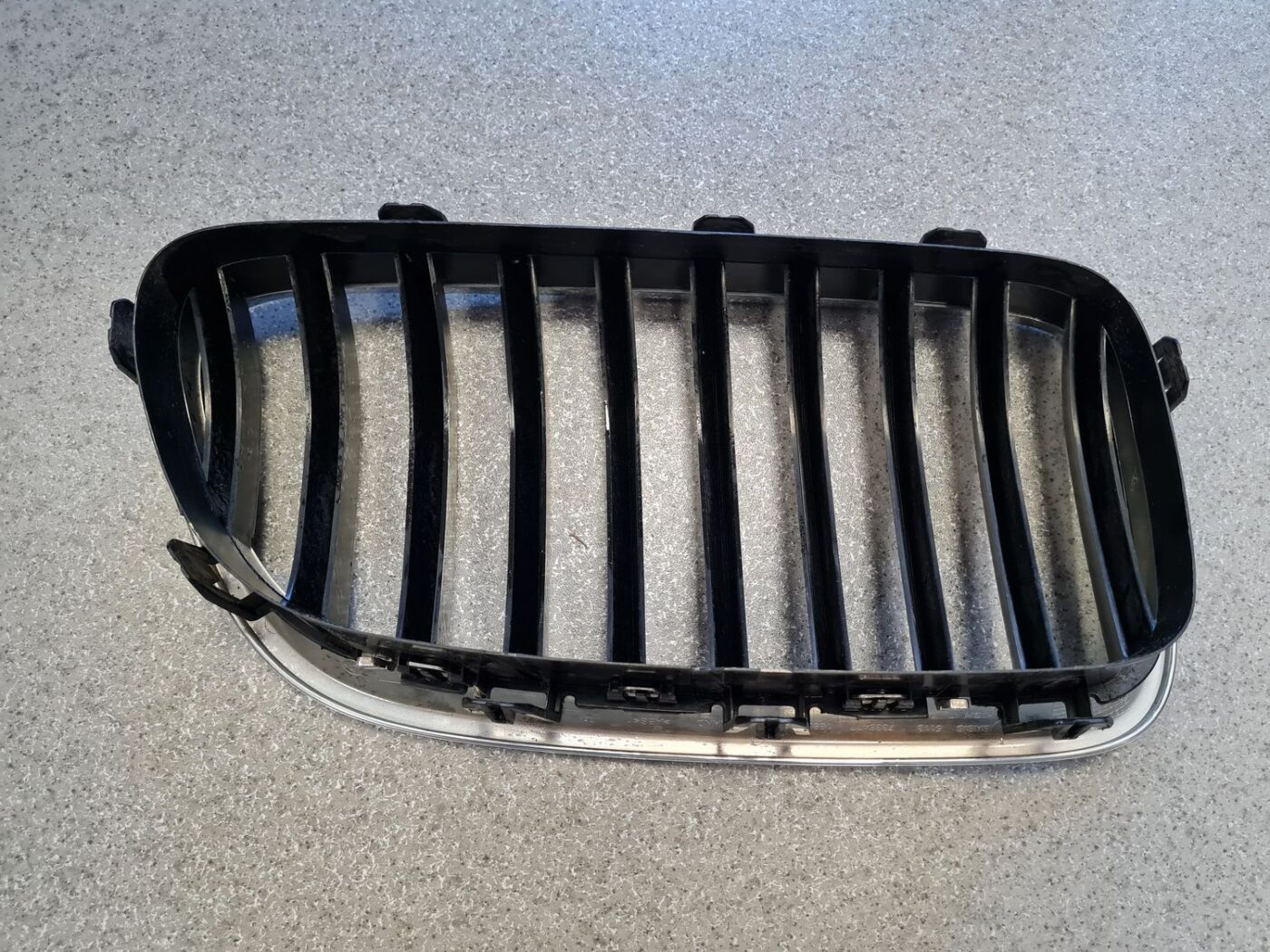 Bufera reste priekš BMW 520D F11 2011 TOURING 8 Bufera reste priekš BMW 520D F11 2011 TOURING