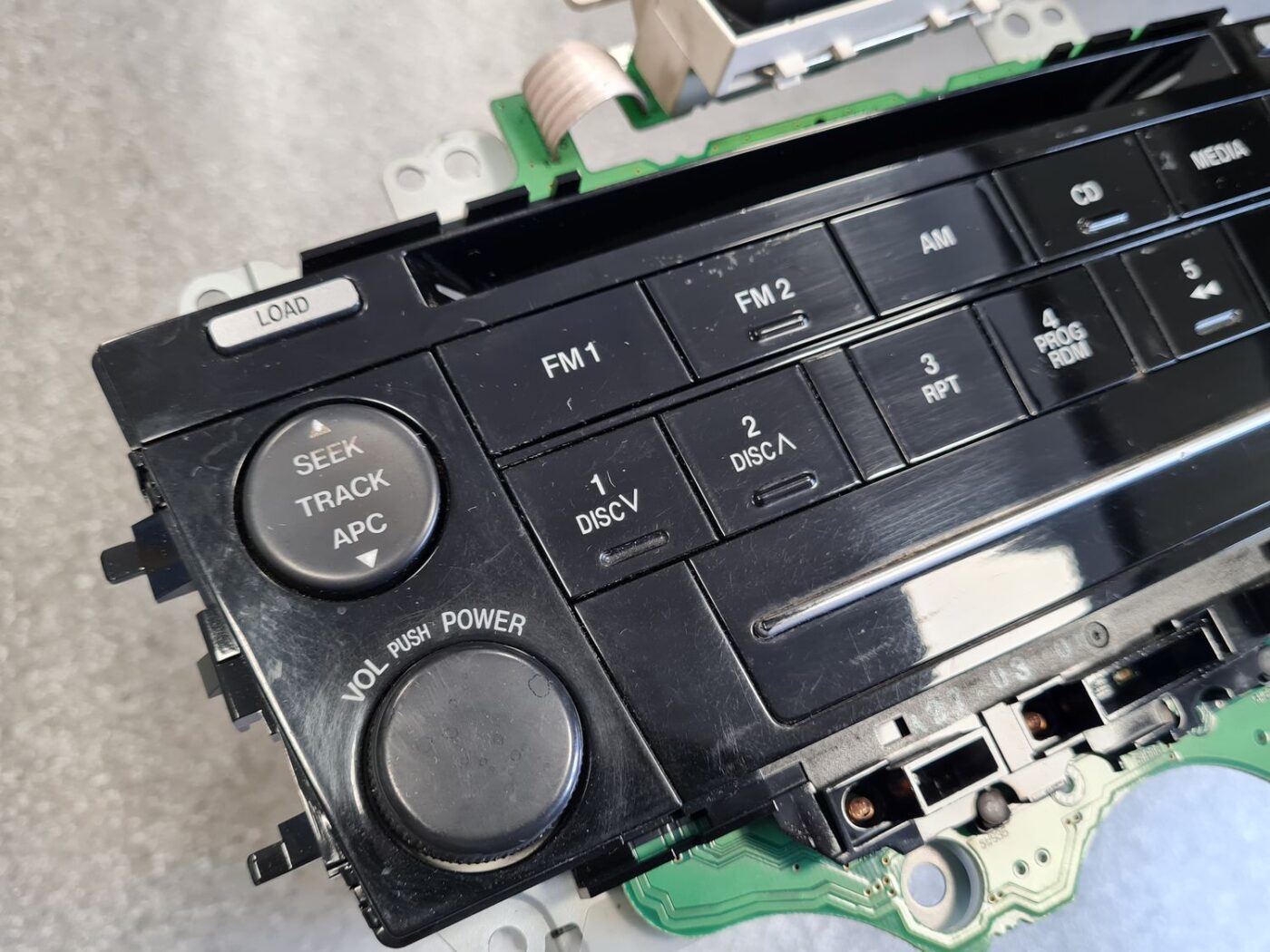 CD/DVD/Navigācijas bloks priekš MAZDA 6 2006 12 CD/DVD/Navigācijas bloks priekš MAZDA 6 2006