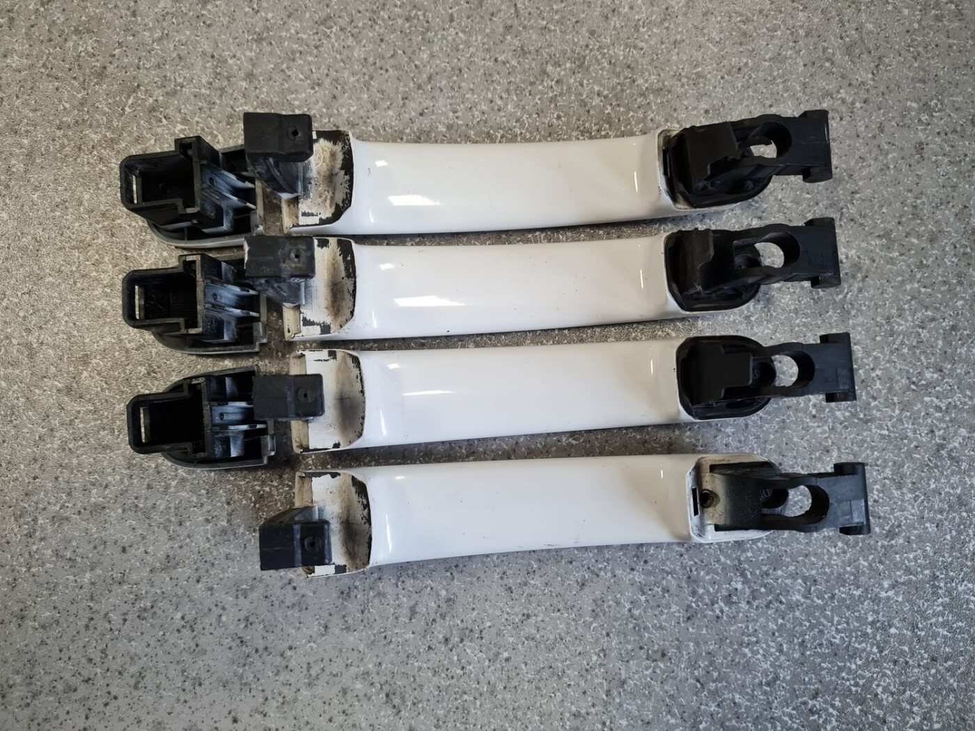 Ārējais durvju rokturis priekš VW POLO 2011 10 Ārējais durvju rokturis priekš VW POLO 2011