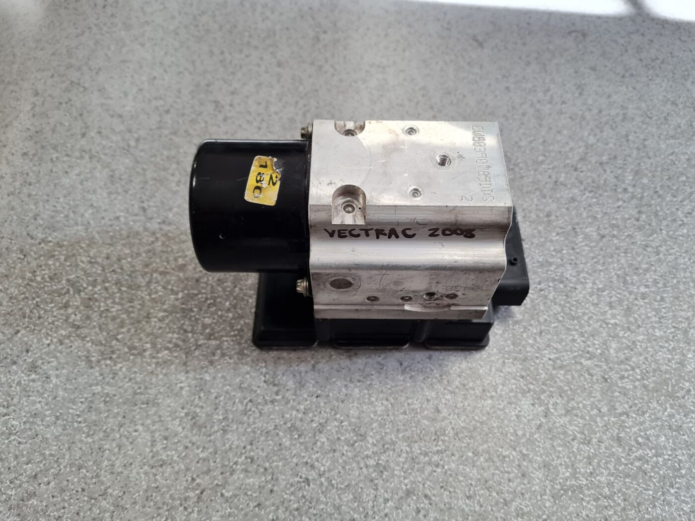 ABS bloks priekš OPEL VECTRA C 2008 1 ABS bloks priekš OPEL VECTRA C 2008