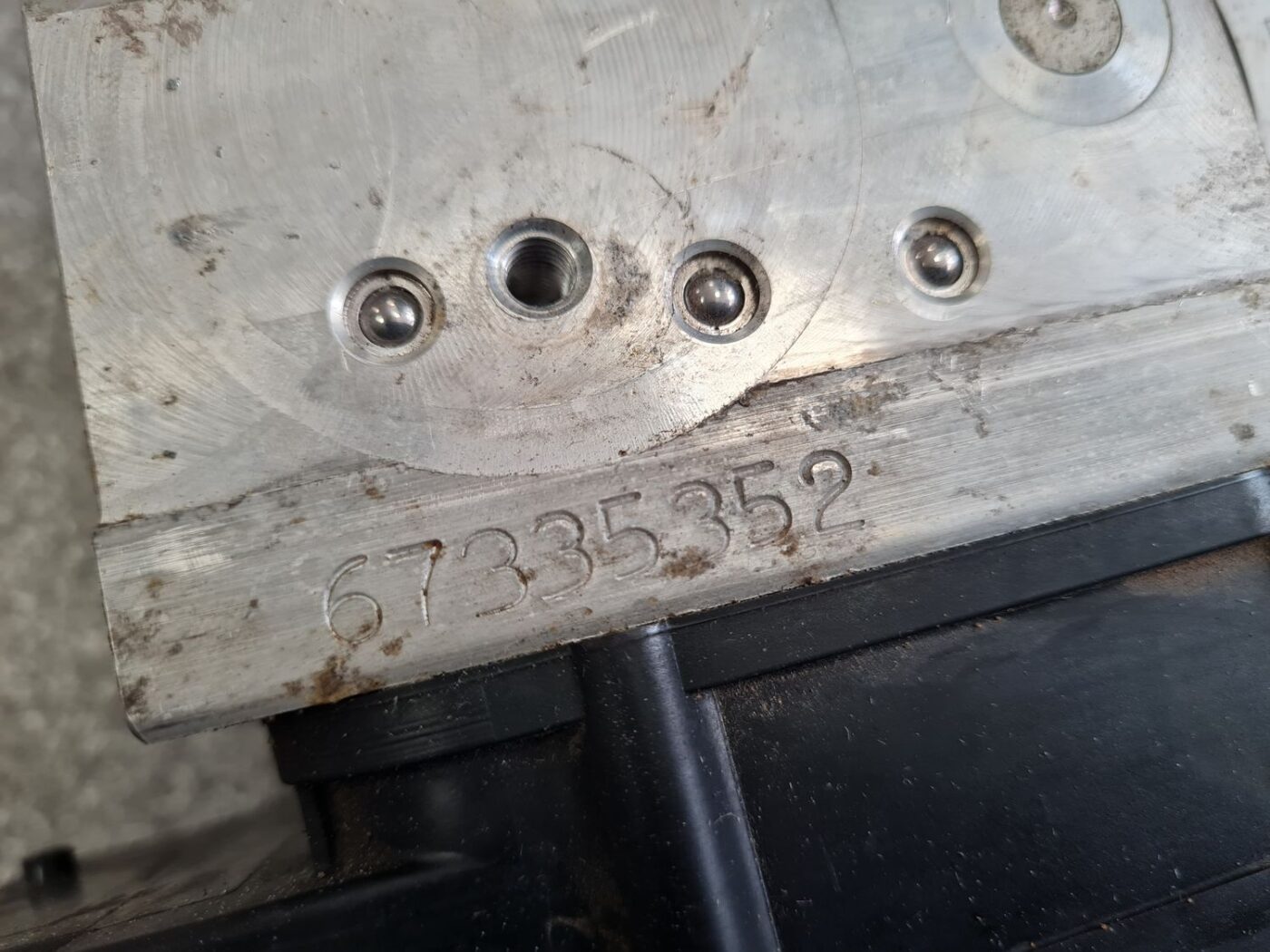 ABS bloks priekš OPEL VECTRA C 2008 8 ABS bloks priekš OPEL VECTRA C 2008