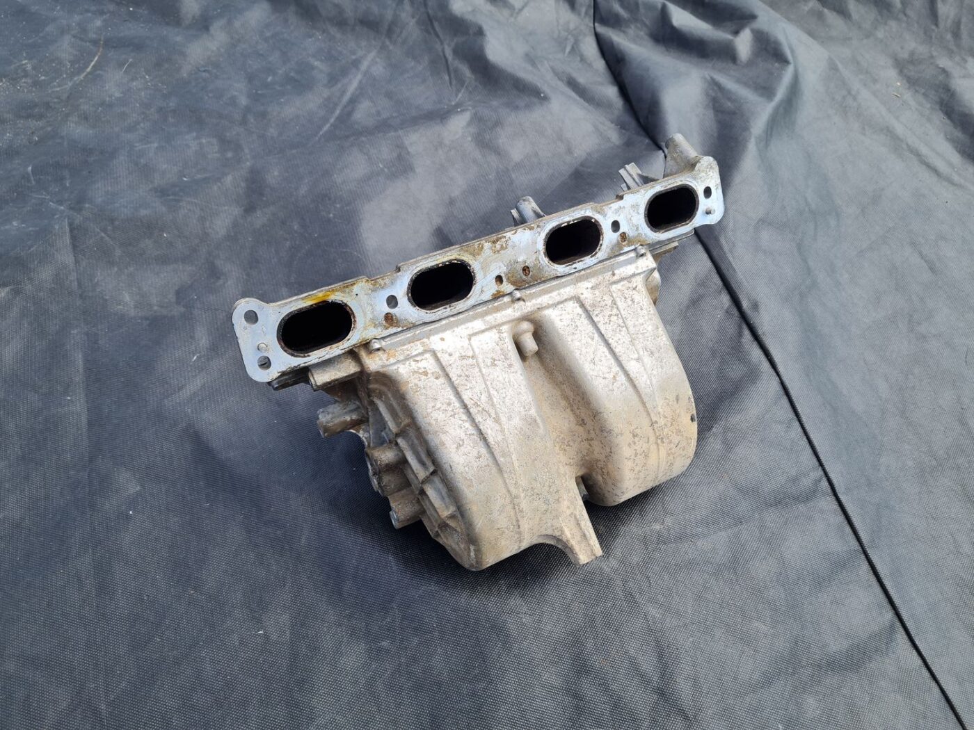 Ieplūdes kolektors priekš OPEL ASTRA H 2005 GREEN 3 Ieplūdes kolektors priekš OPEL ASTRA H 2005 GREEN