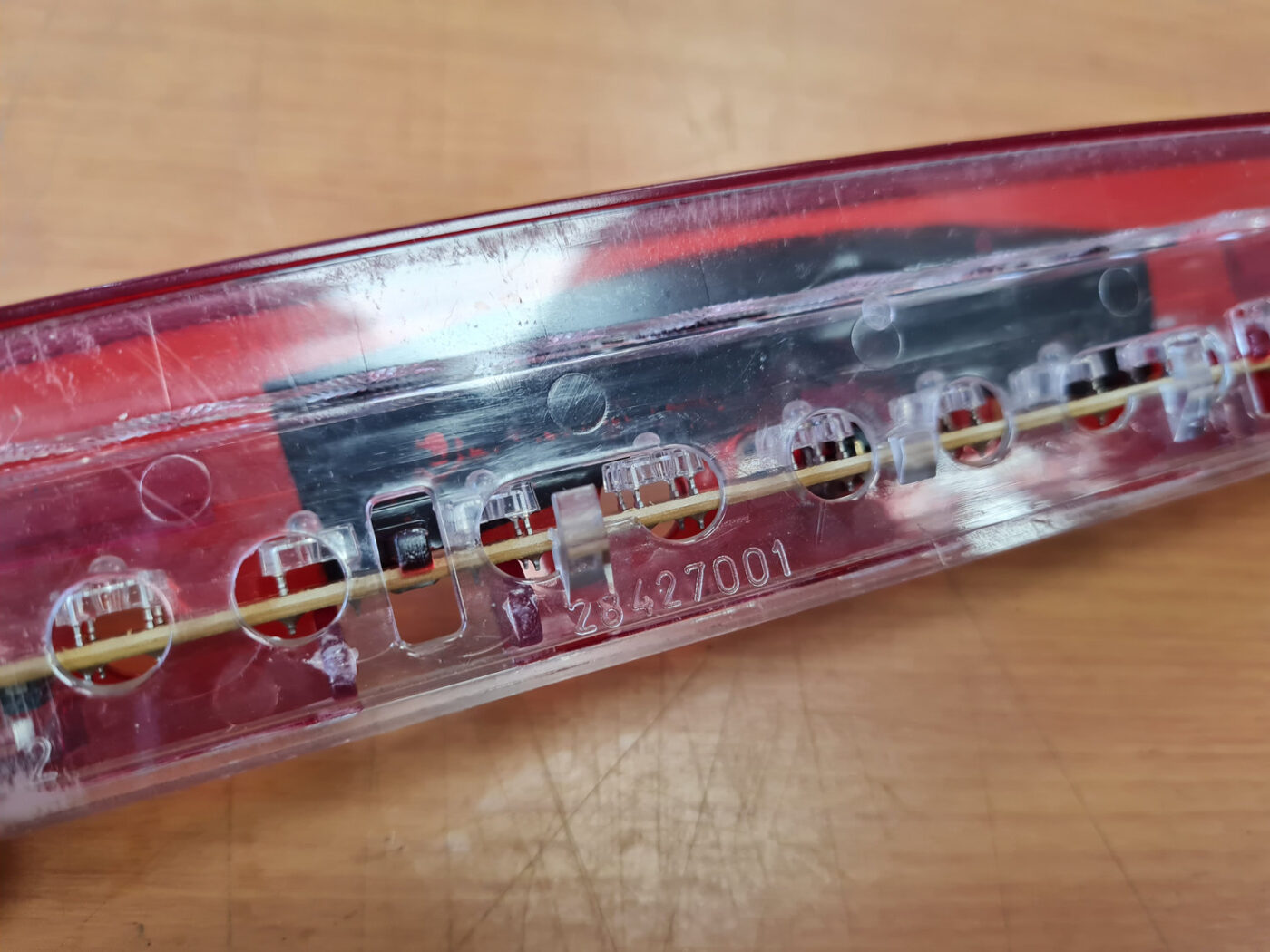 Stop signāls priekš AUDI A4 2007 4 Stop signāls priekš AUDI A4 2007