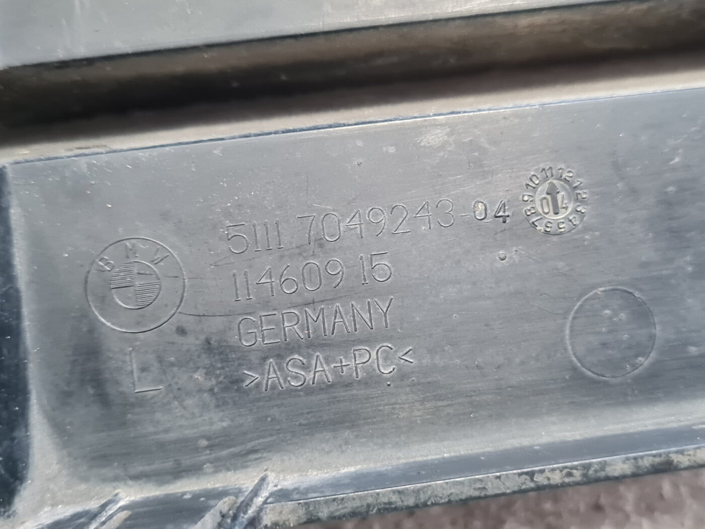 Miglas luktura reste, pa kreisi priekš BMW 520D E60 2006 ENG. 3 Miglas luktura reste, pa kreisi priekš BMW 520D E60 2006 ENG.