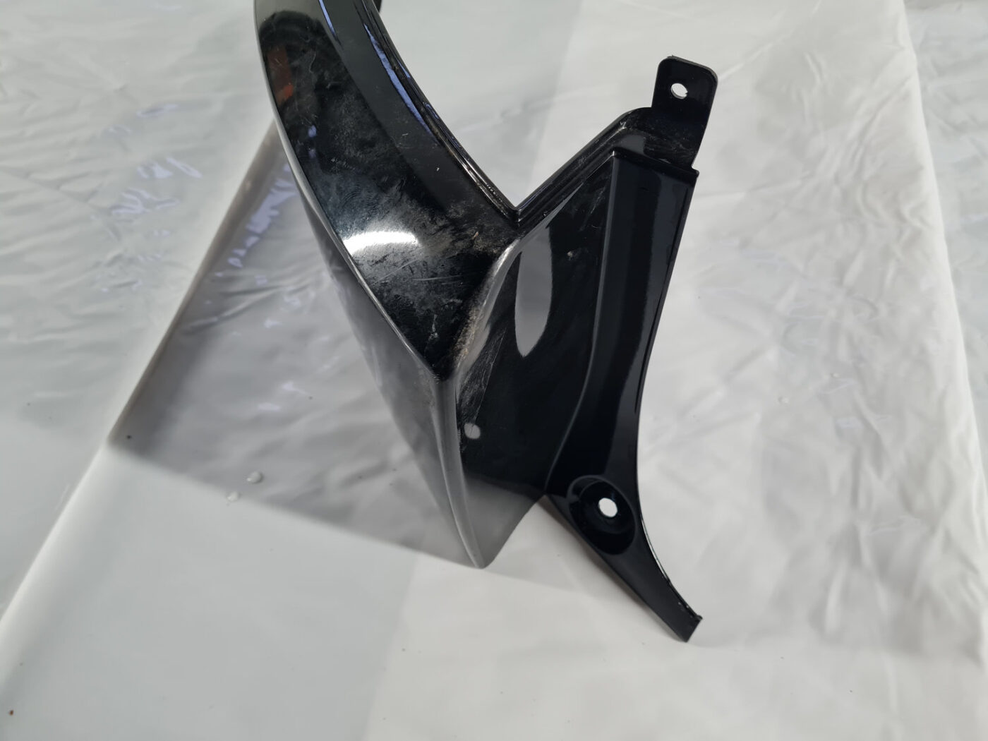 Aizmugurēja bufera uzlika priekš LAND ROVER EVOQUE 2012-2019 12 Aizmugurēja bufera uzlika priekš LAND ROVER EVOQUE 2012-2019