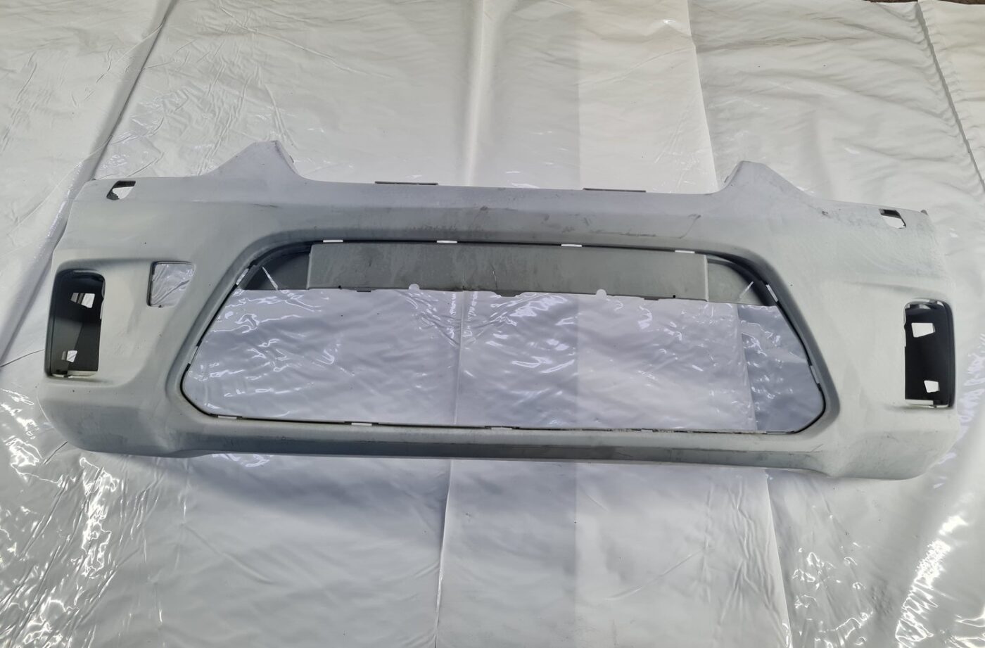 Priekšējais buferis priekš Ford C-MAX 2007-2010 7M51R17757AW 2 Priekšējais buferis priekš Ford C-MAX 2007-2010 7M51R17757AW