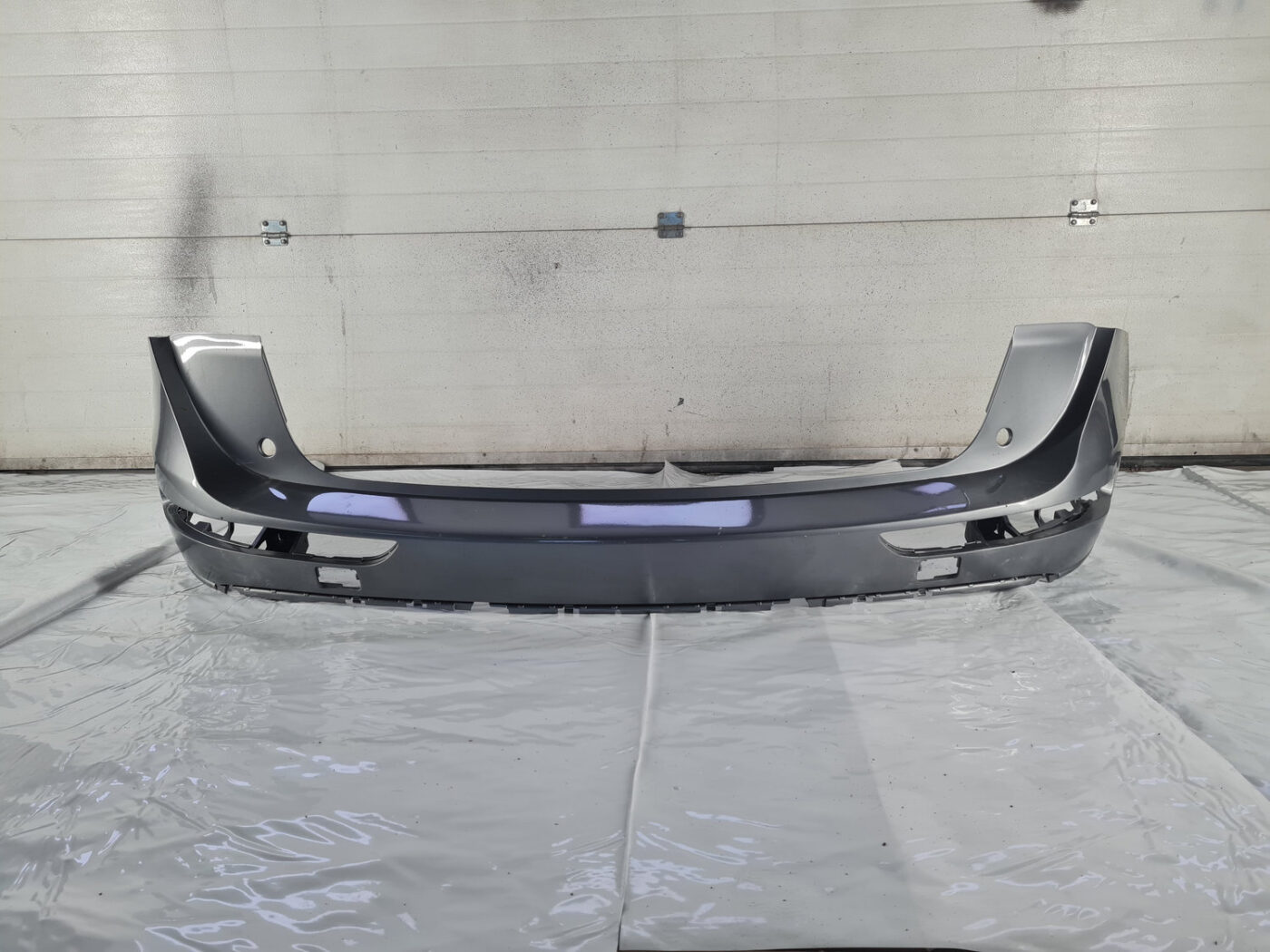 Aizmugures buferis priekš Audi Q5 2008-2017 8R0807511 1 Aizmugures buferis priekš Audi Q5 2008-2017 8R0807511