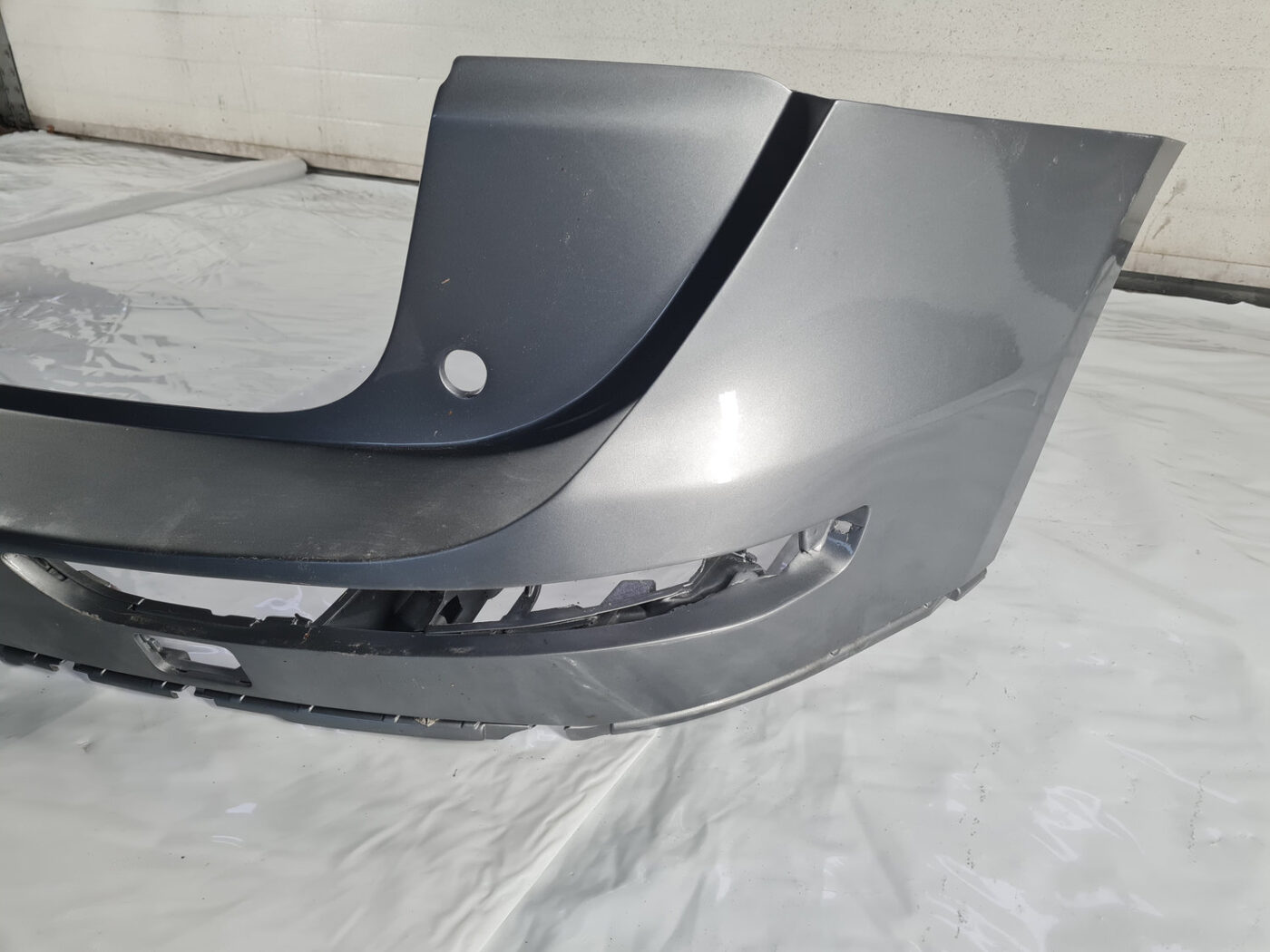 Aizmugures buferis priekš Audi Q5 2008-2017 8R0807511 24 Aizmugures buferis priekš Audi Q5 2008-2017 8R0807511