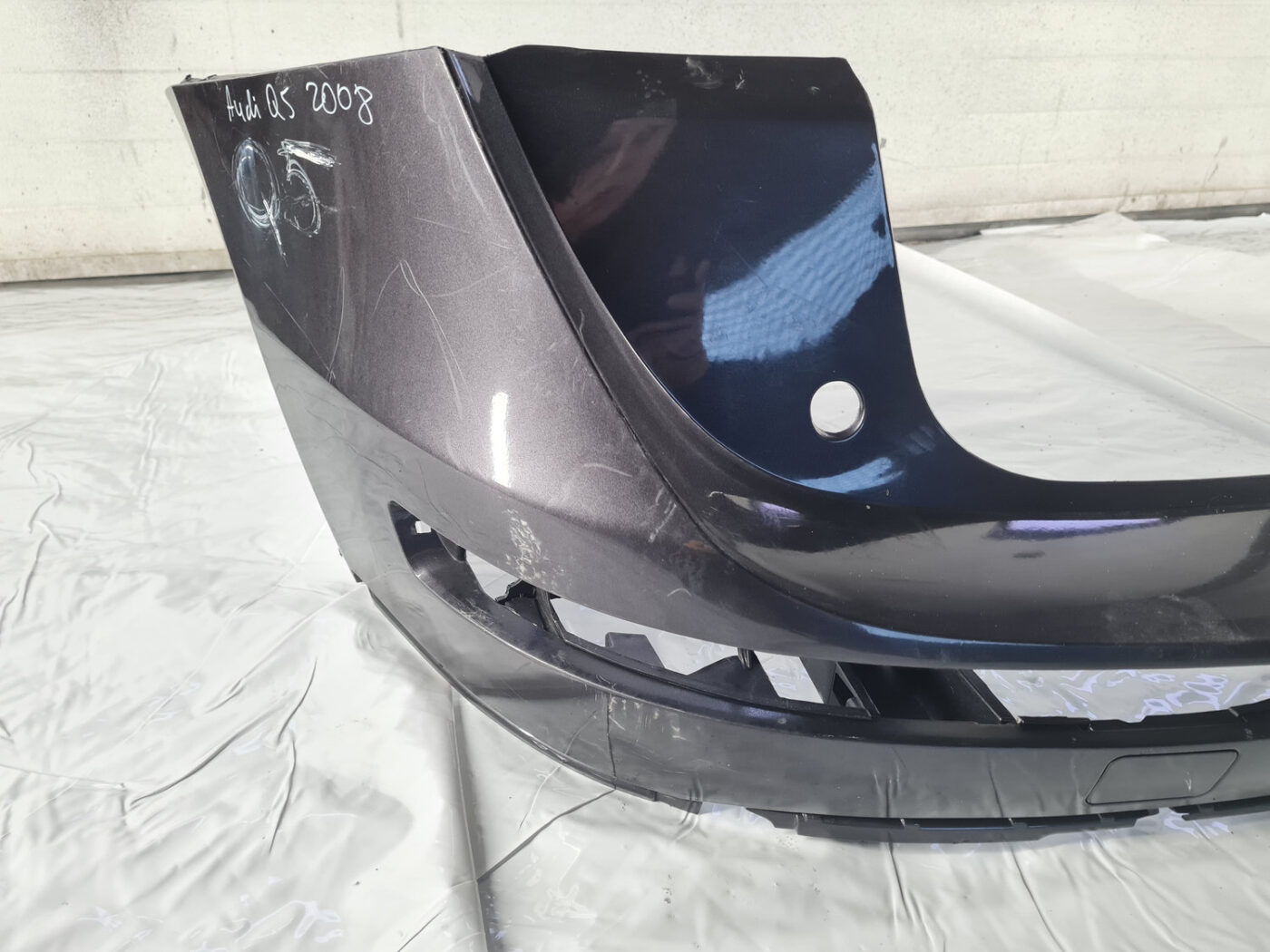 Aizmugures buferis priekš Audi Q5 2008-2017 8R0807511 31 Aizmugures buferis priekš Audi Q5 2008-2017 8R0807511