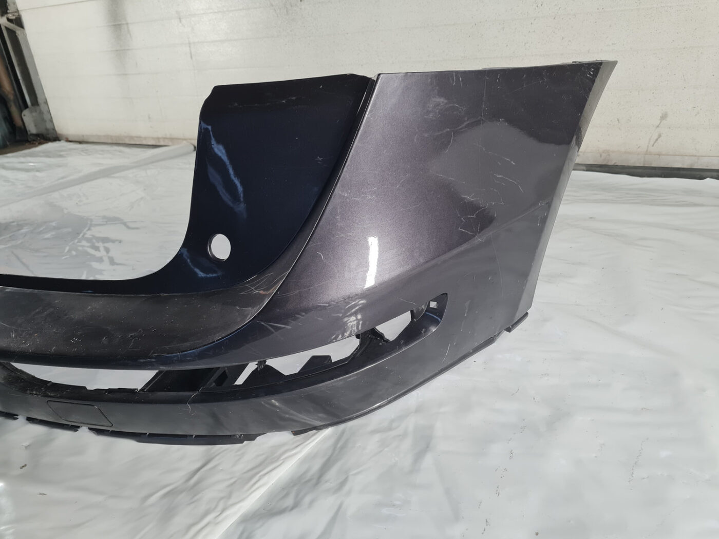 Aizmugures buferis priekš Audi Q5 2008-2017 8R0807511 27 Aizmugures buferis priekš Audi Q5 2008-2017 8R0807511