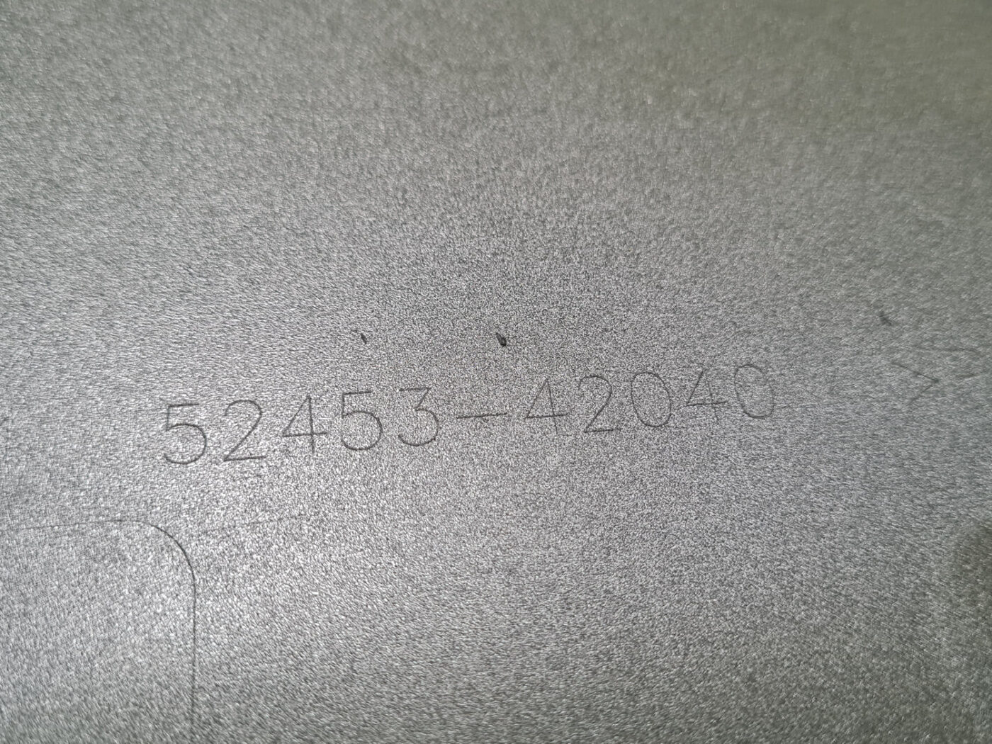 Aizmugurēja bufera uzlika priekš Toyota RAV 4 2018-2020 5245342040 3 Aizmugurēja bufera uzlika priekš Toyota RAV 4 2018-2020 5245342040