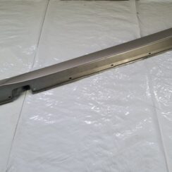 Ārēja sliekšņa kreisa uzlika priekš BMW 525 E60 2006 OLIVE