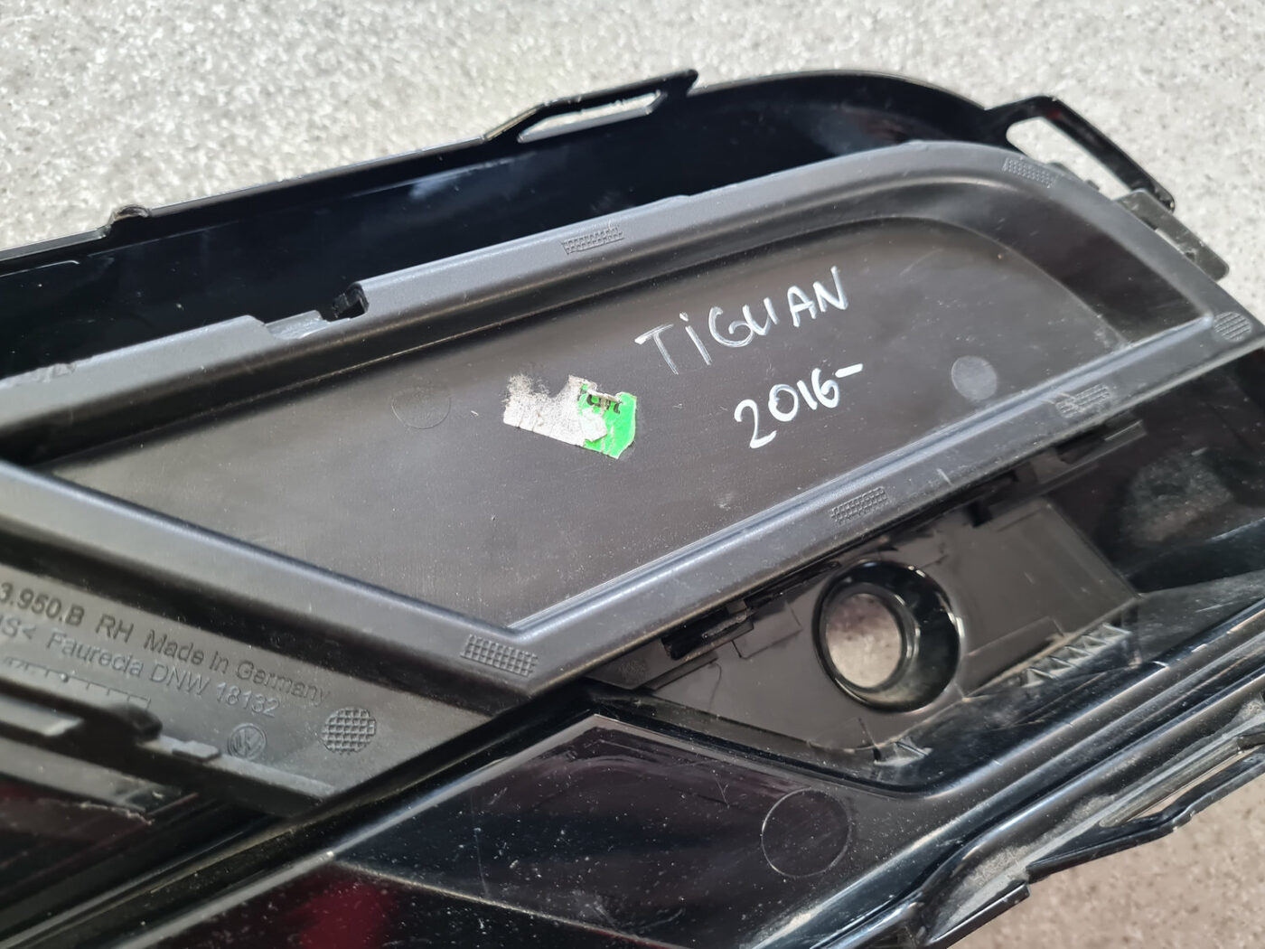 Bufera reste priekš VW Tiguan 2016- 5NA853666D 3 Bufera reste priekš VW Tiguan 2016- 5NA853666D