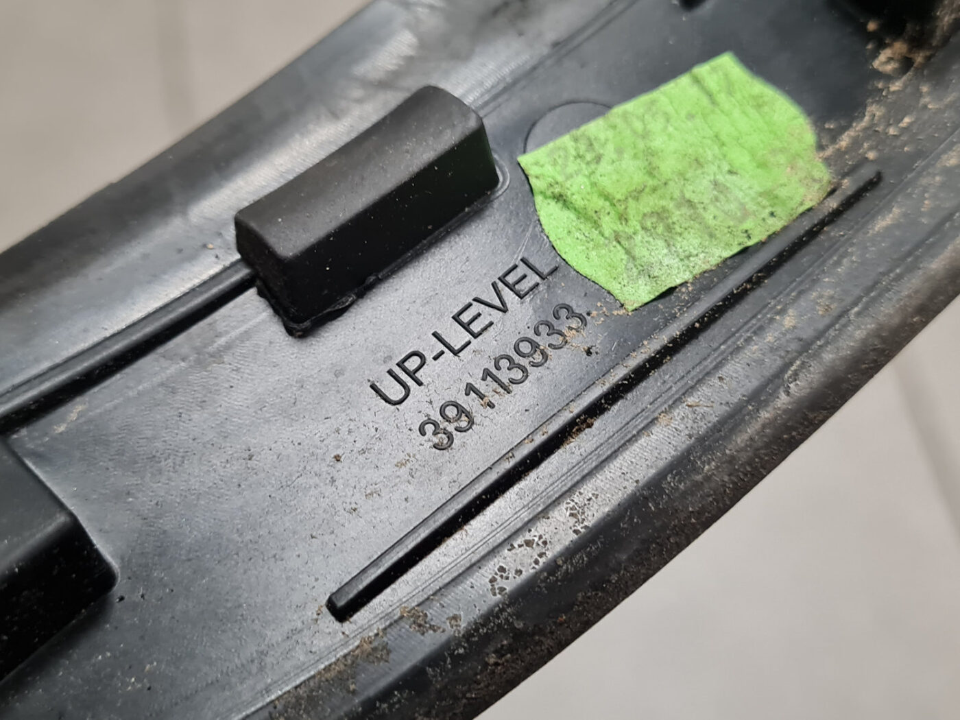 Aizmugurēja spārna uzlika (moldings) priekš OPEL ASTRA SPORT 2017 4 Aizmugurēja spārna uzlika (moldings) priekš OPEL ASTRA SPORT 2017