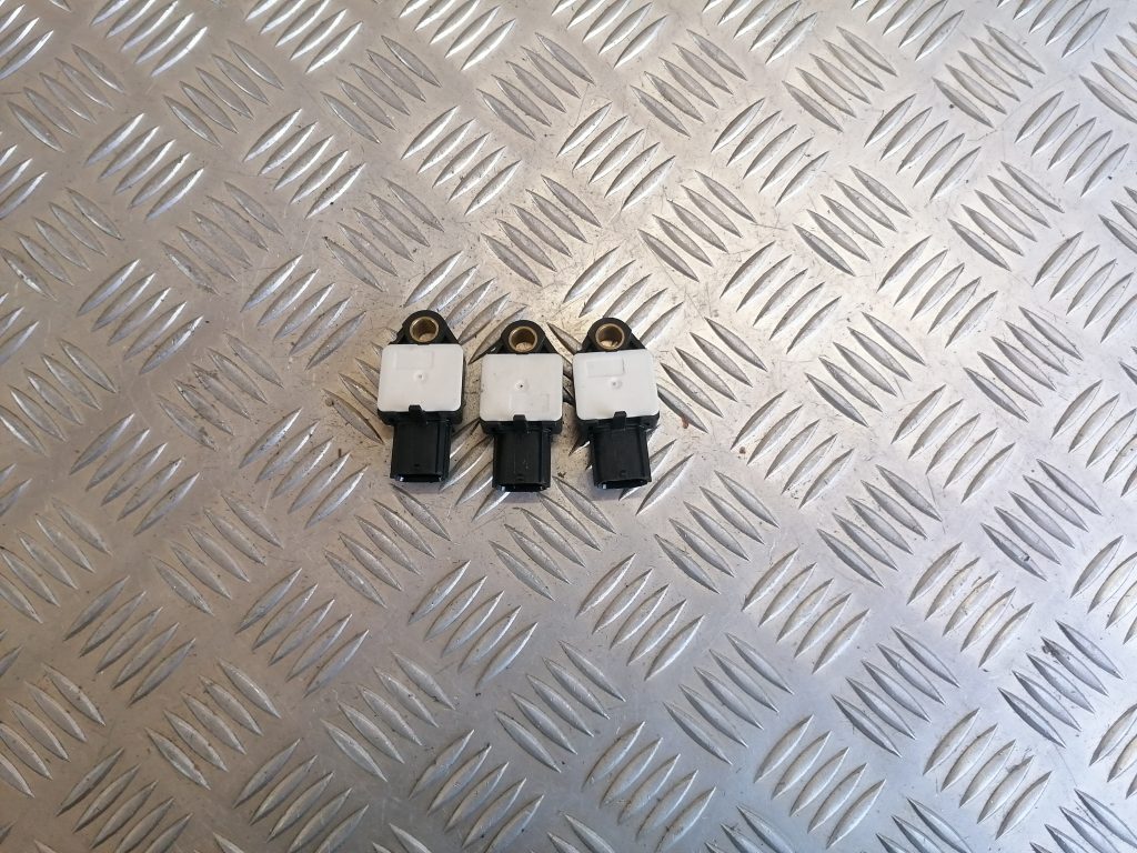 Drošības spilvena trieciensensors priekš CITROEN C-CROSSER 2009 2 Drošības spilvena trieciensensors priekš CITROEN C-CROSSER 2009