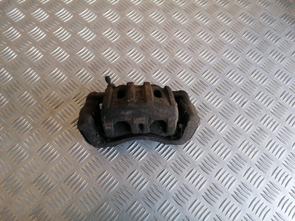 Priekšējais kreisais suports priekš CITROEN C-CROSSER 2009 1 Priekšējais kreisais suports priekš CITROEN C-CROSSER 2009