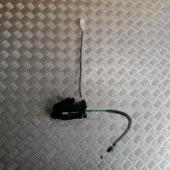 Aizmugurējo kreiso durvju slēdzene priekš BMW 320D E46 2004 TOURING